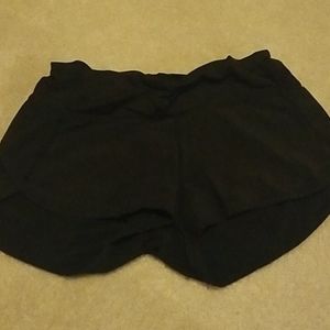 Lululemon black shorts
